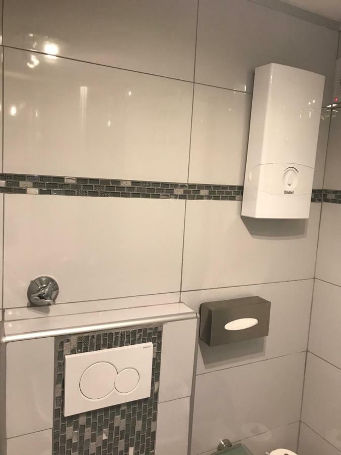 Apartment Maximilians Düsseldorf Dış mekan fotoğraf